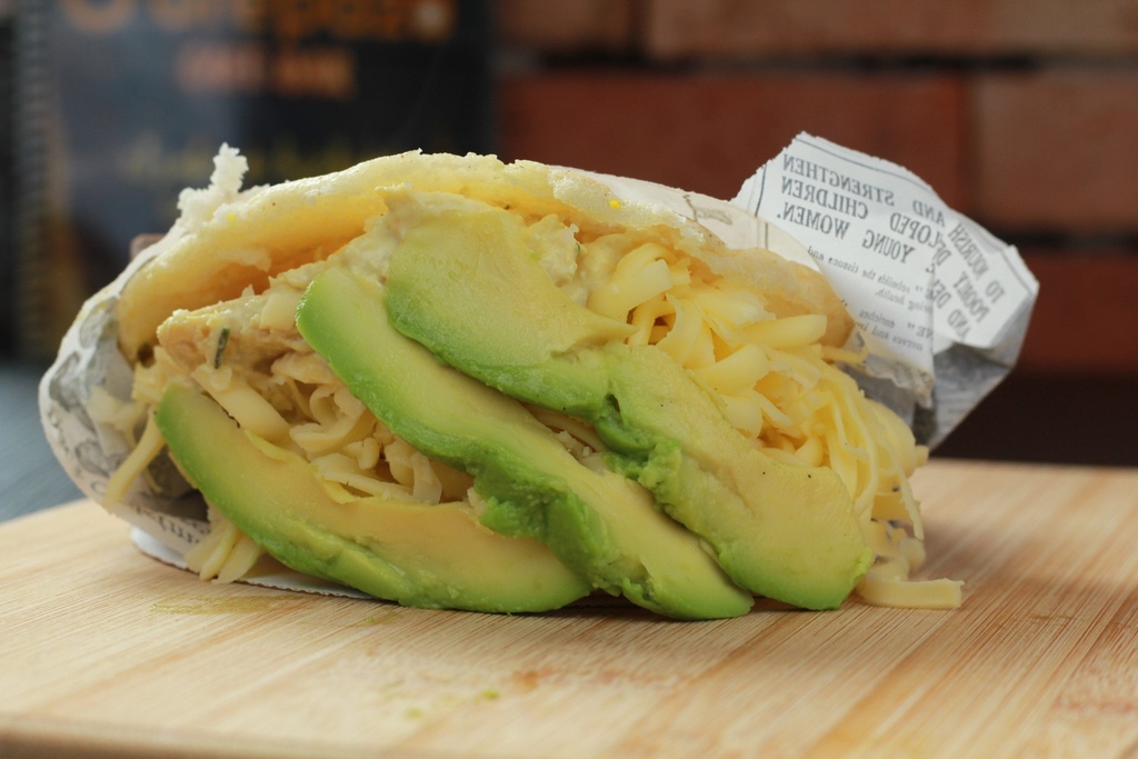 AREPA REINA-PEPIADA