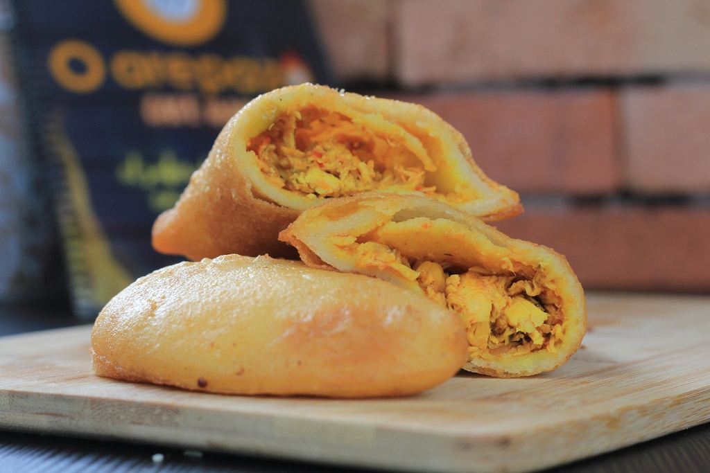 EMPANADA DE POLLO