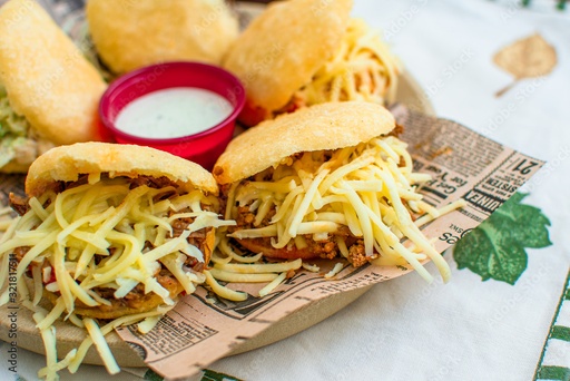 TOSTA DE LACON