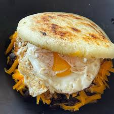 AREPA CALEÑA